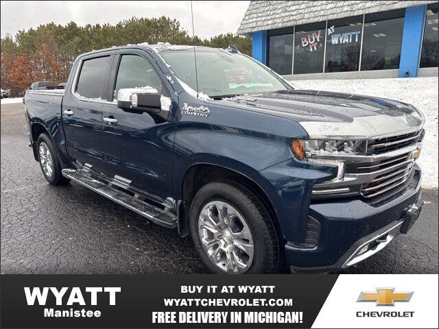 2022 Chevrolet Silverado 1500 High Country Crew Cab 4WD