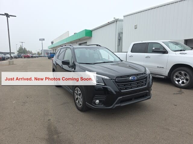 2023 Subaru Forester Premium Crossover AWD