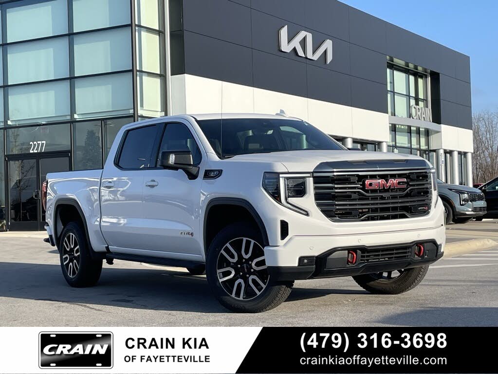 2024 GMC Sierra 1500 AT4 Crew Cab 4WD