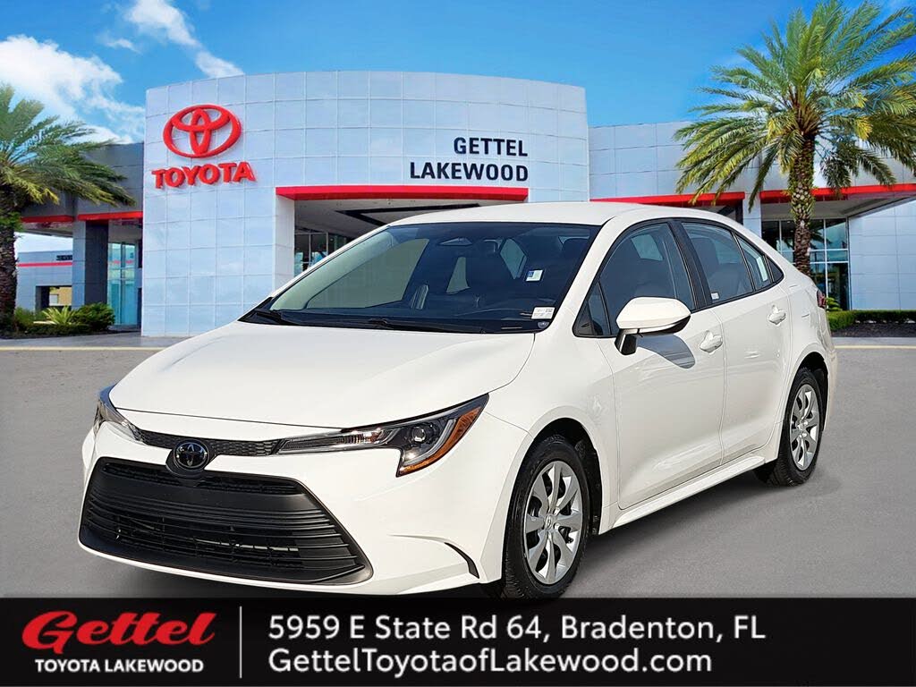 2024 Toyota Corolla LE FWD