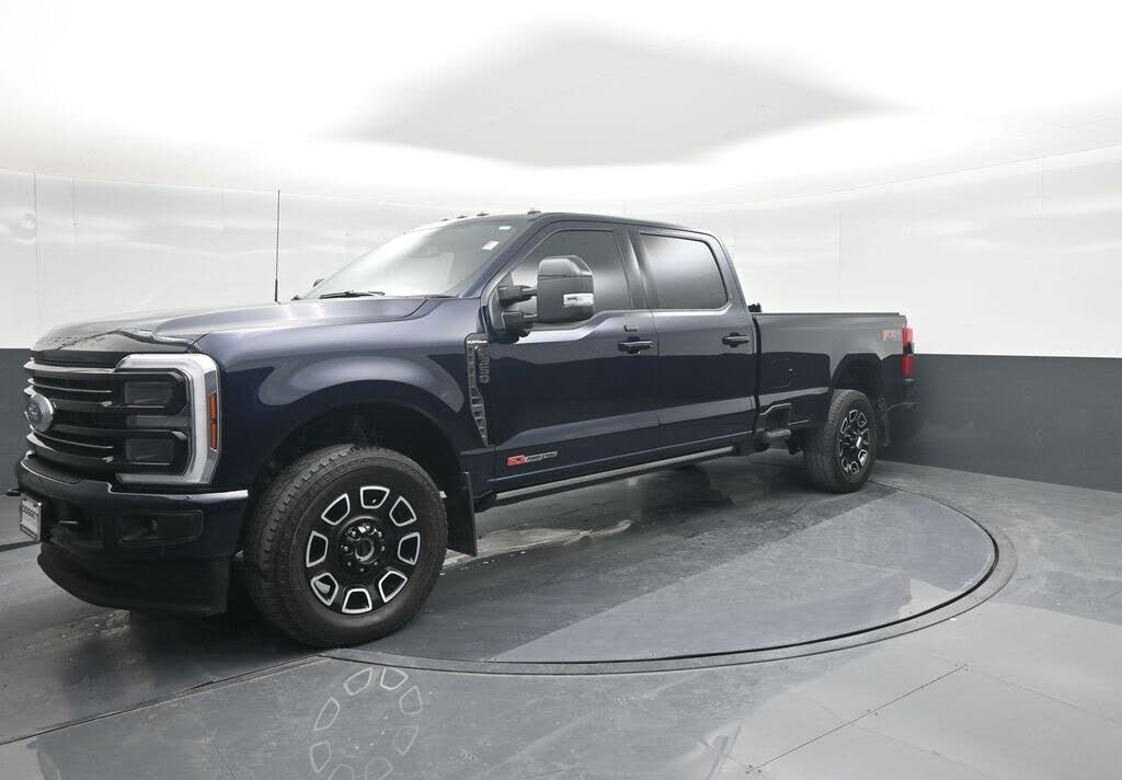 2025 Ford F-350 Super Duty Platinum Crew Cab 4WD