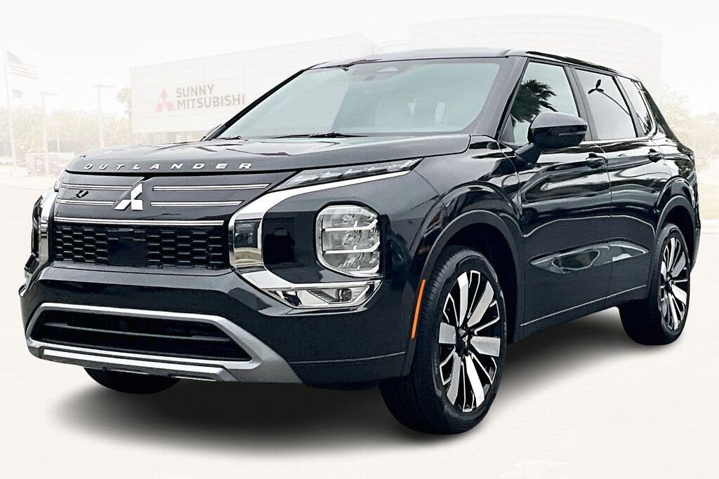 2025 Mitsubishi Outlander SE FWD