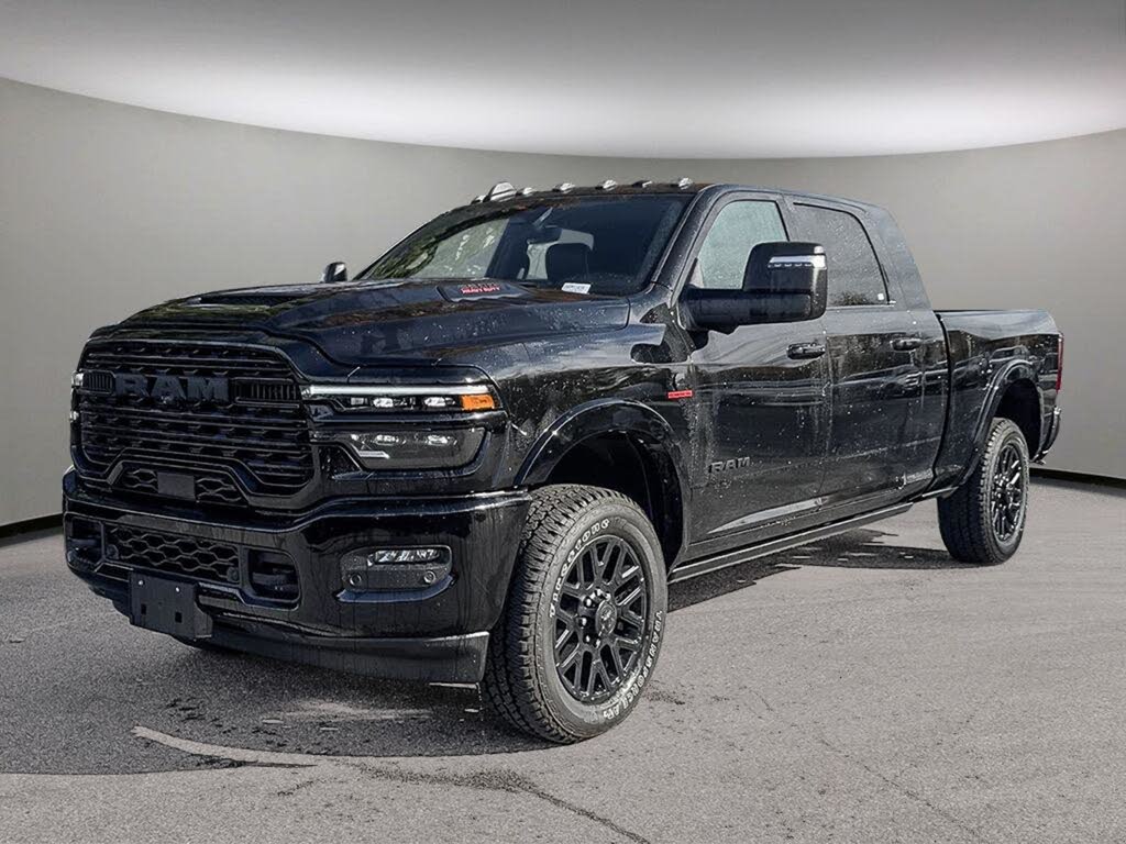 RAM 3500 Limited Mega Cab 4WD 2025
