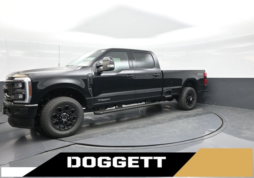 2026 Ford F-350 Super Duty Lariat Crew Cab 4WD