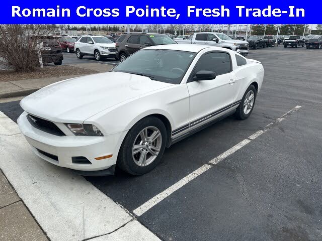 2012 Ford Mustang V6 Coupe RWD