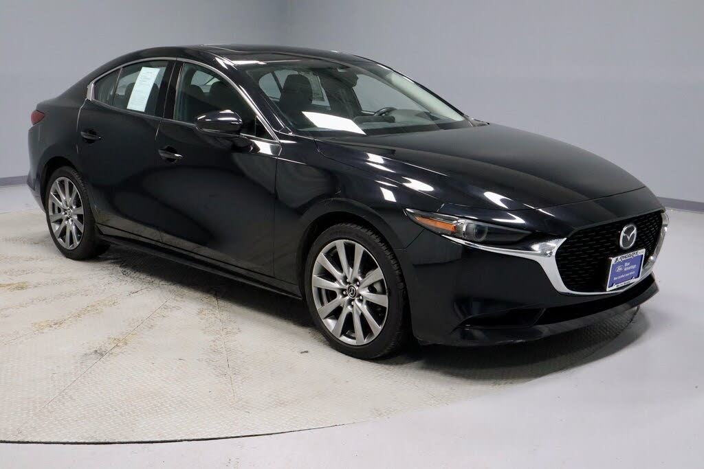 2022 Mazda MAZDA3 Premium Sedan FWD