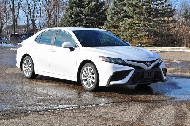 2022 Toyota Camry SE FWD