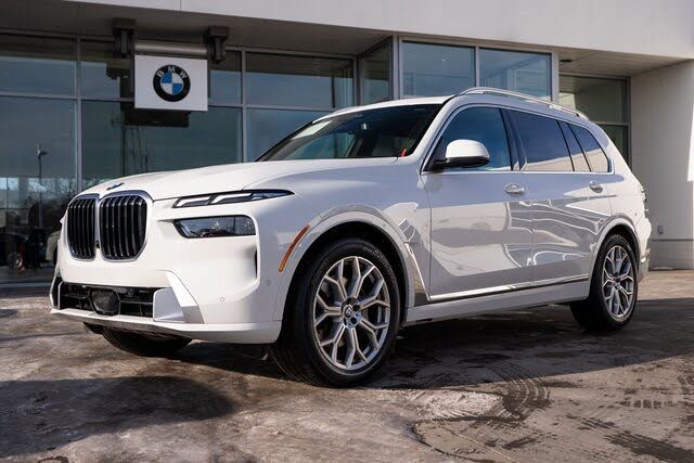 2023 BMW X7 xDrive40i AWD