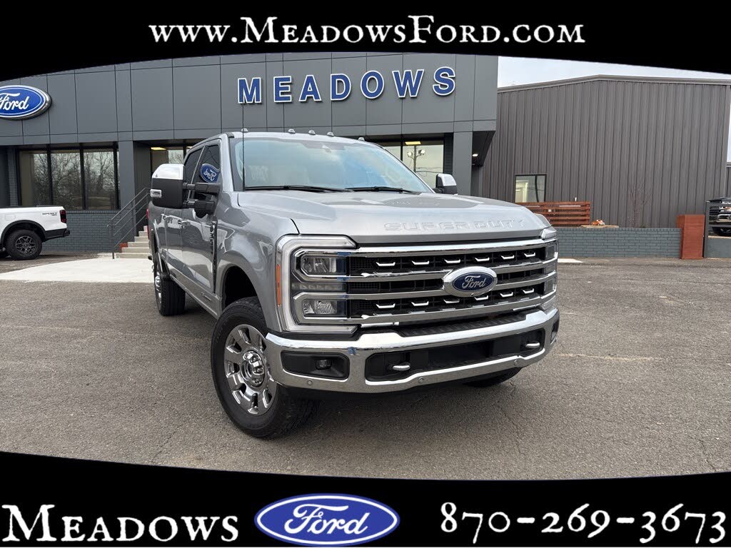 2023 Ford F-350 Super Duty Lariat Crew Cab 4WD