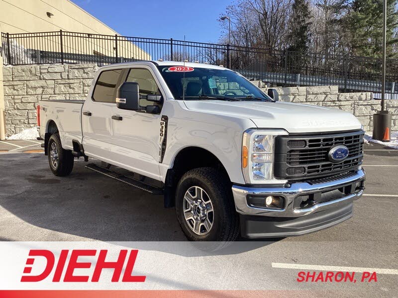 2023 Ford F-350 Super Duty XL Crew Cab 4WD