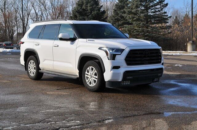2023 Toyota Sequoia SR5 4WD