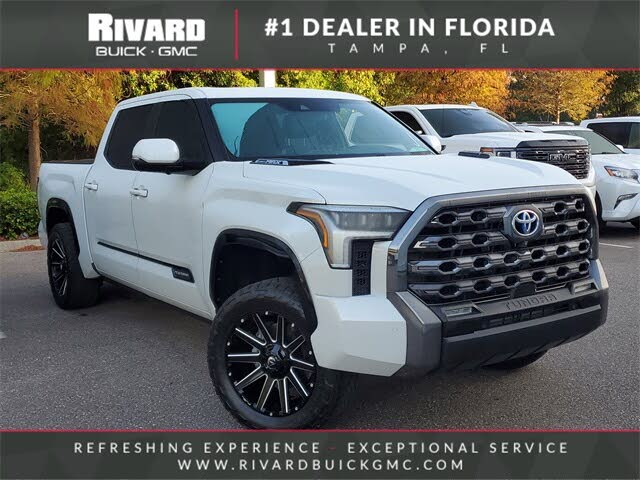 2023 Toyota Tundra Hybrid Platinum HV CrewMax Cab 4WD