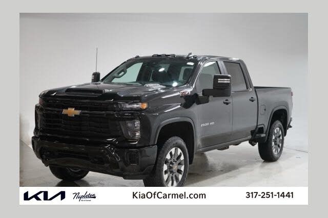 2024 Chevrolet Silverado 2500HD Custom Crew Cab 4WD