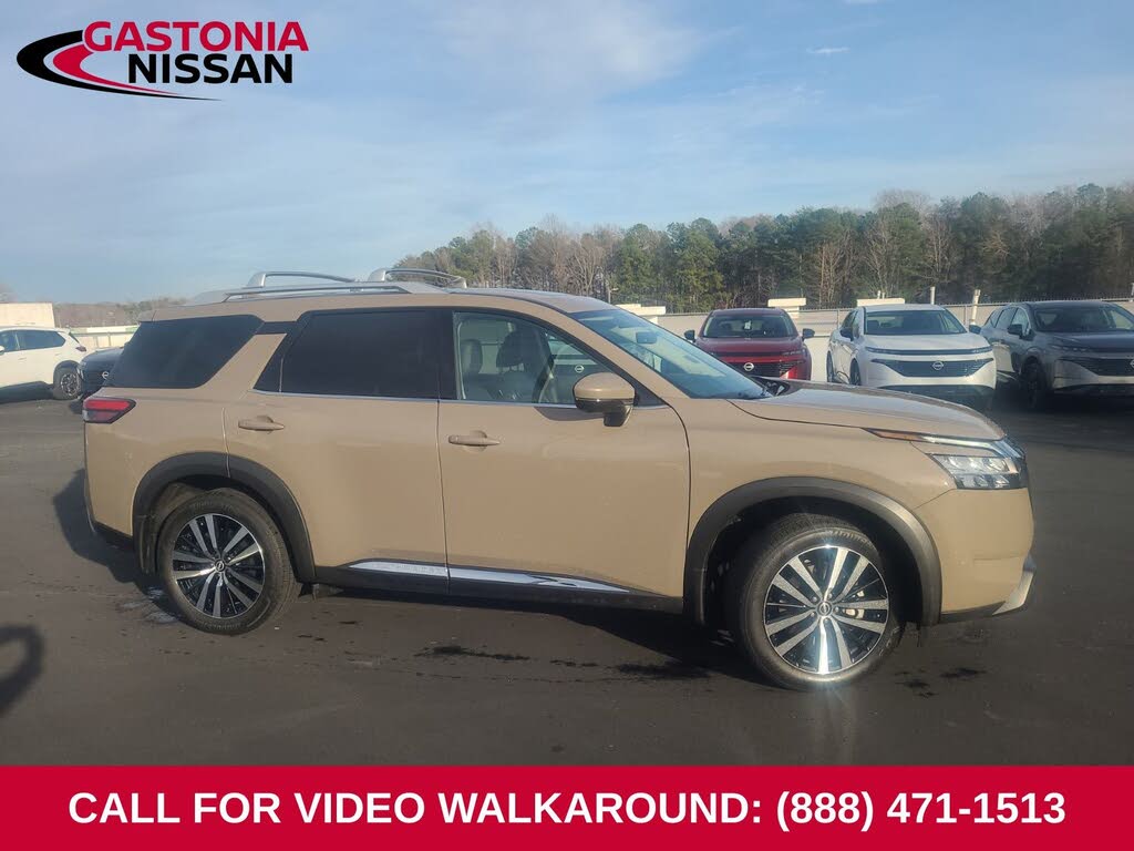 2024 Nissan Pathfinder Platinum FWD