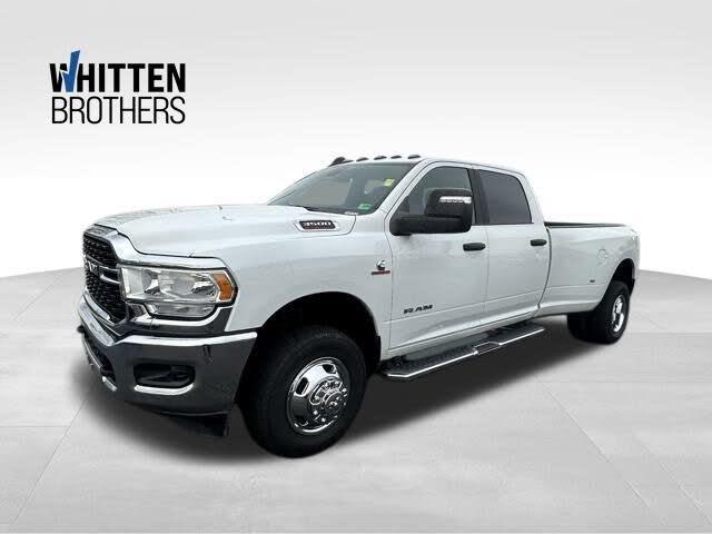 2024 RAM 3500 Big Horn Crew Cab LB DRW 4WD