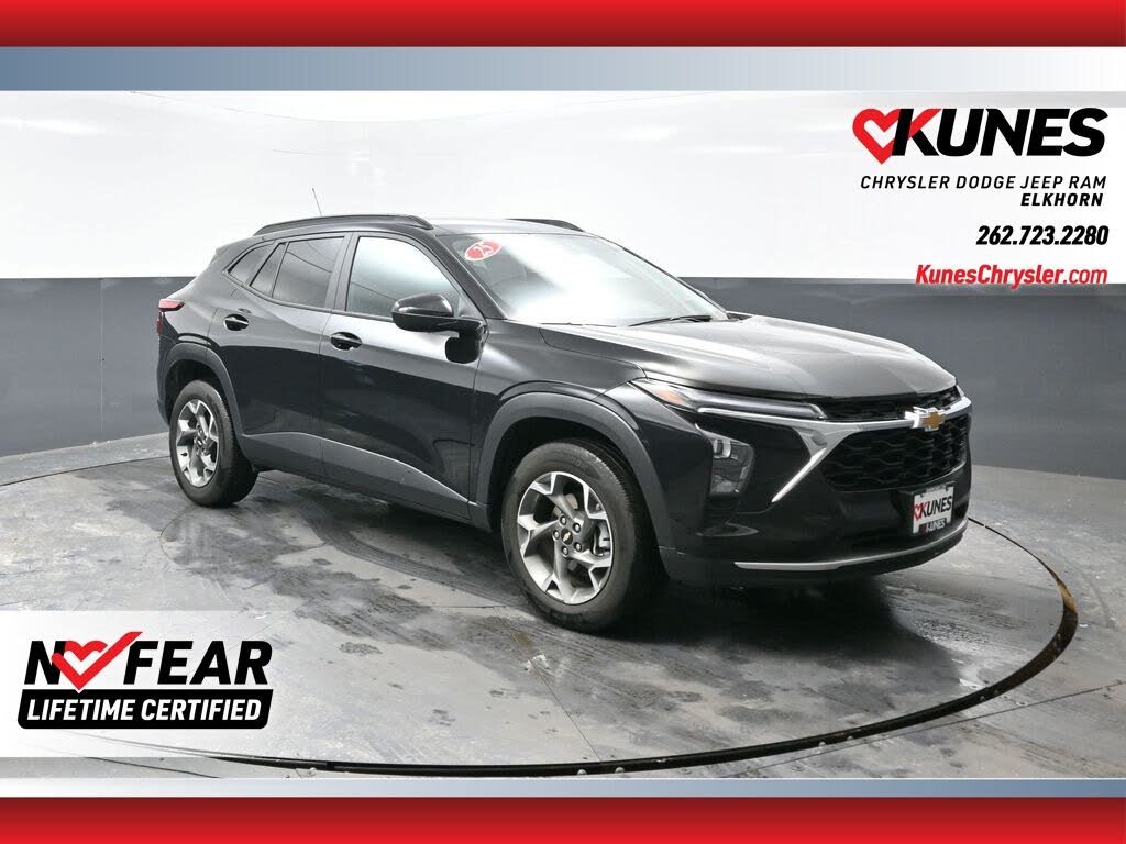 2025 Chevrolet Trax LT FWD