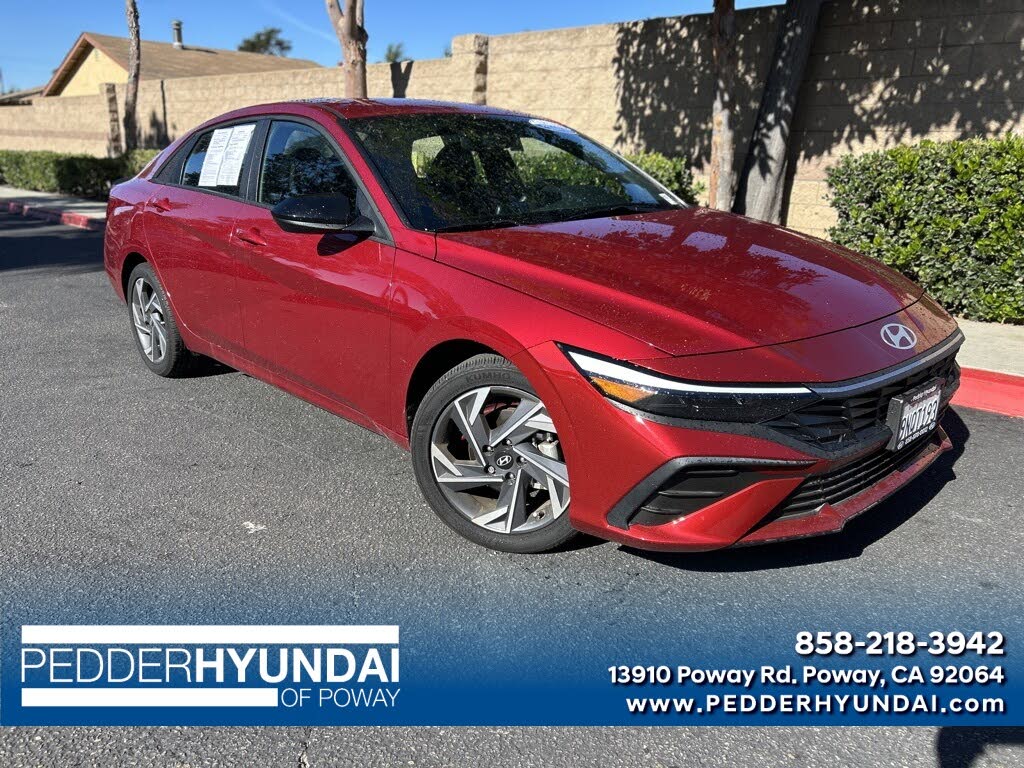 2025 Hyundai Elantra SEL Sport FWD