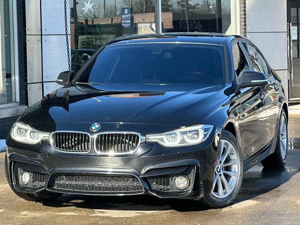 2018 BMW 3 Series 320i xDrive Sedan AWD