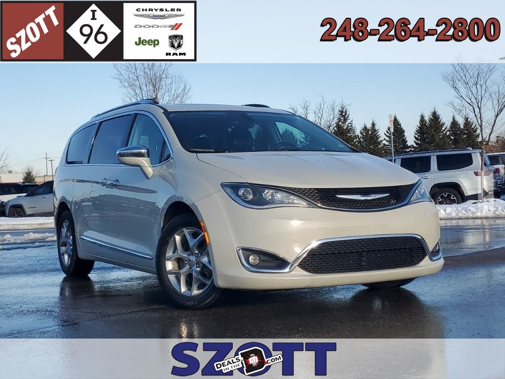 2019 Chrysler Pacifica Limited FWD