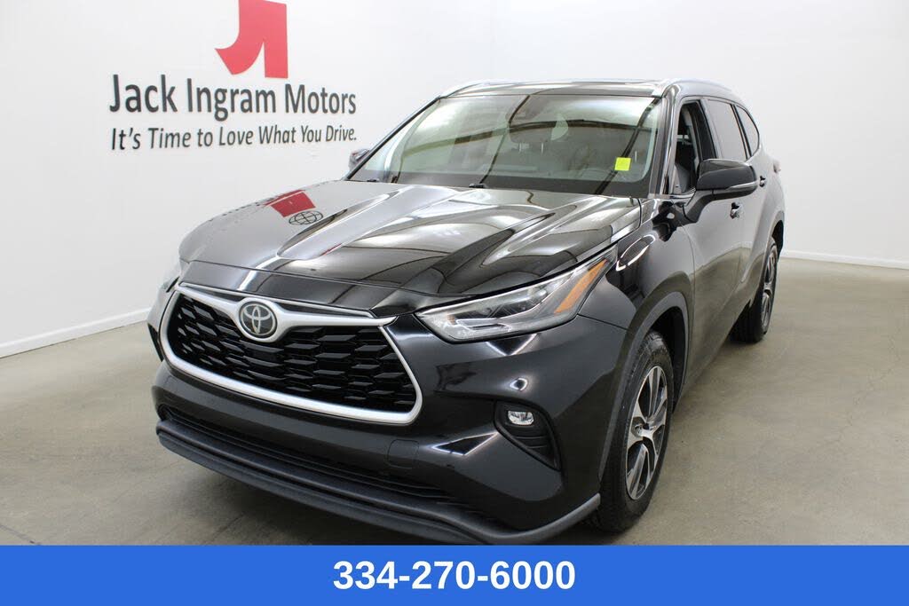 2021 Toyota Highlander XLE FWD