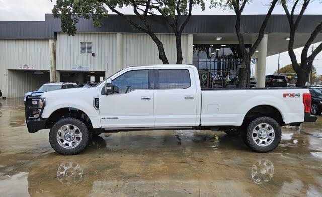 2022 Ford F-350 Super Duty King Ranch Crew Cab 4WD