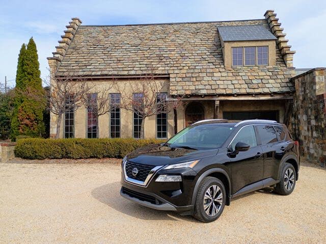 2022 Nissan Rogue SV FWD