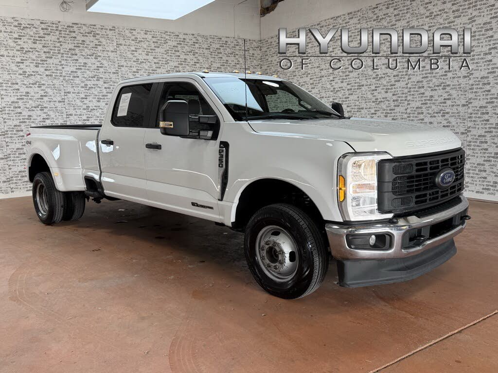 2023 Ford F-350 Super Duty XL Crew Cab LB DRW 4WD