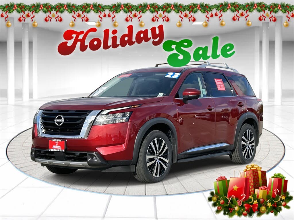 2023 Nissan Pathfinder Platinum FWD