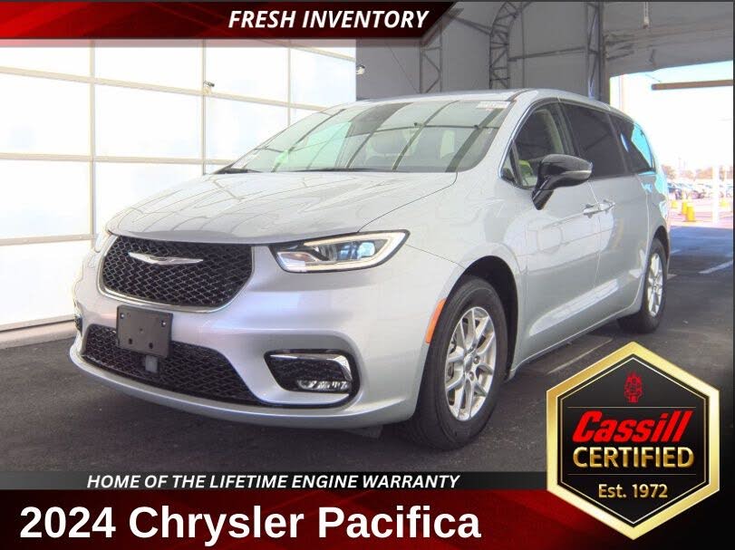 2024 Chrysler Pacifica Touring L FWD