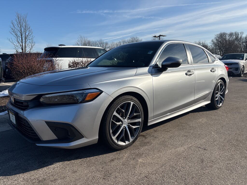 2024 Honda Civic Touring FWD