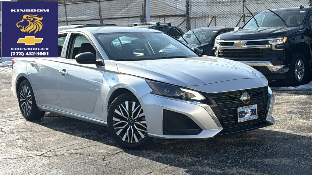 2024 Nissan Altima 2.5 SV FWD