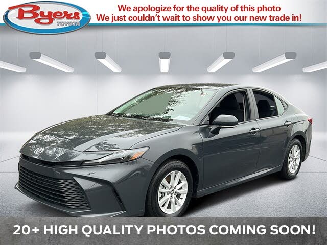 2025 Toyota Camry LE FWD