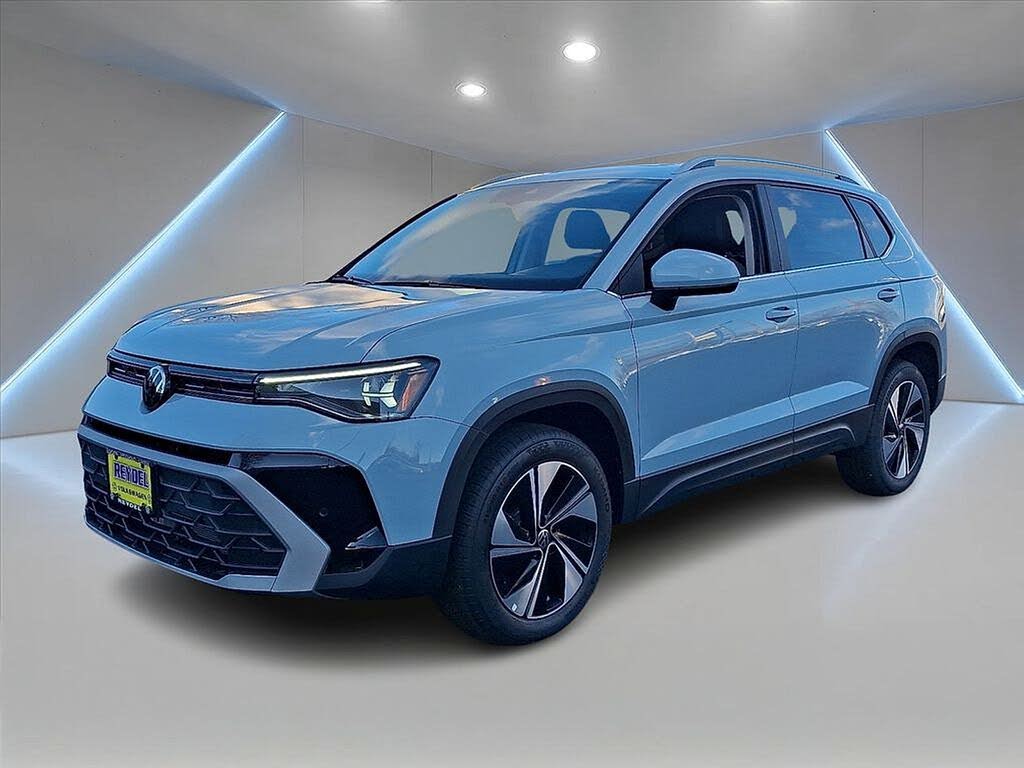 2025 Volkswagen Taos SE 4Motion
