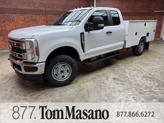 2026 Ford F-350 Super Duty Chassis XL SuperCab 4WD