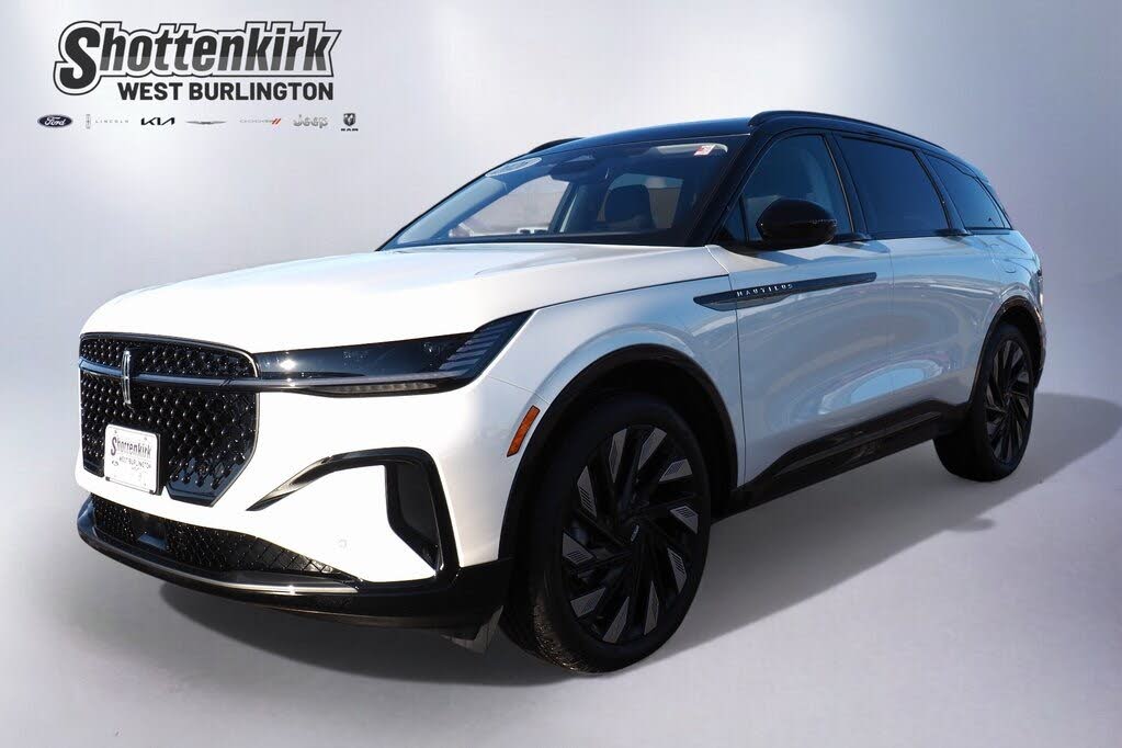 2026 Lincoln Nautilus Reserve AWD