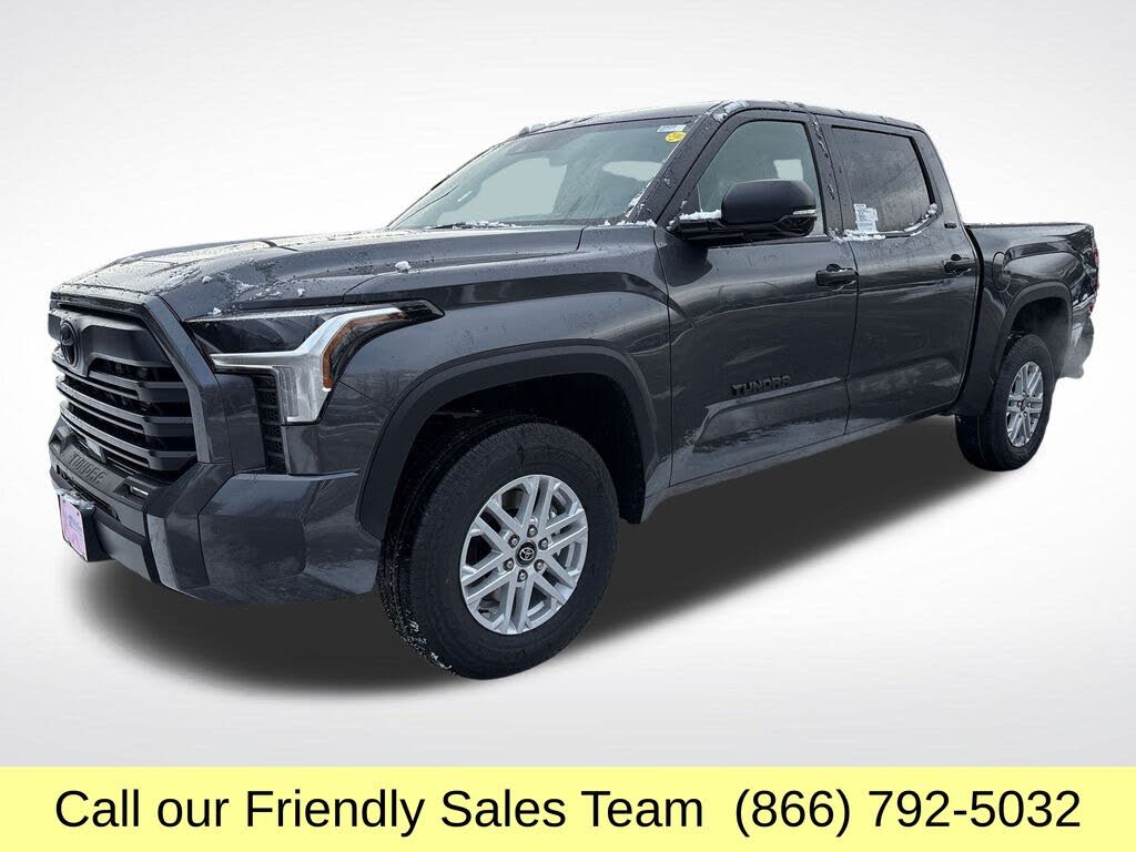 2026 Toyota Tundra SR5 CrewMax Cab 4WD