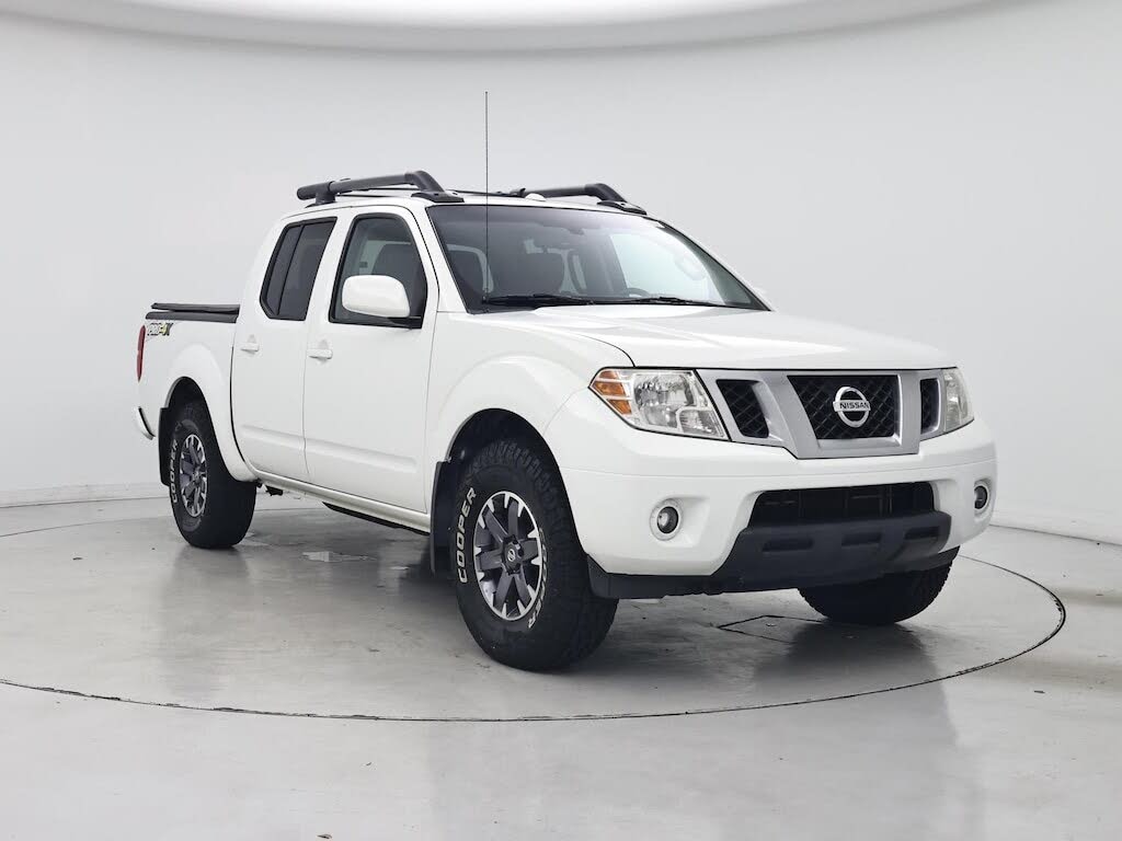 2015 Nissan Frontier PRO-4X Crew Cab 4WD