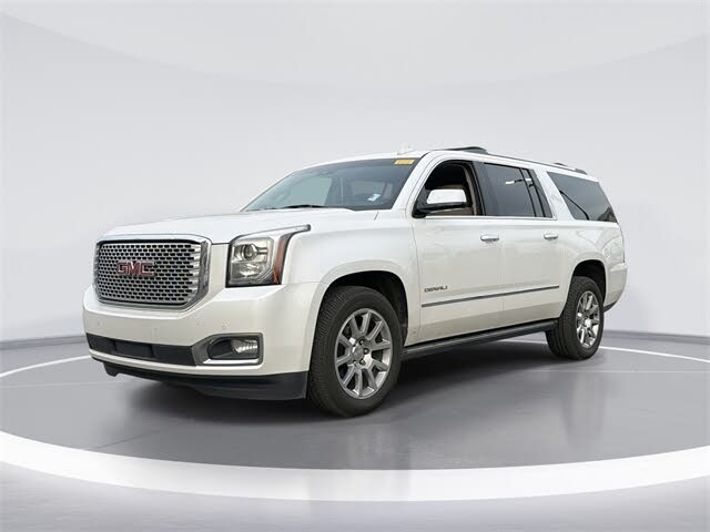 2017 GMC Yukon XL Denali 4WD