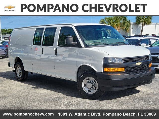 2022 Chevrolet Express Cargo 3500 Extended RWD