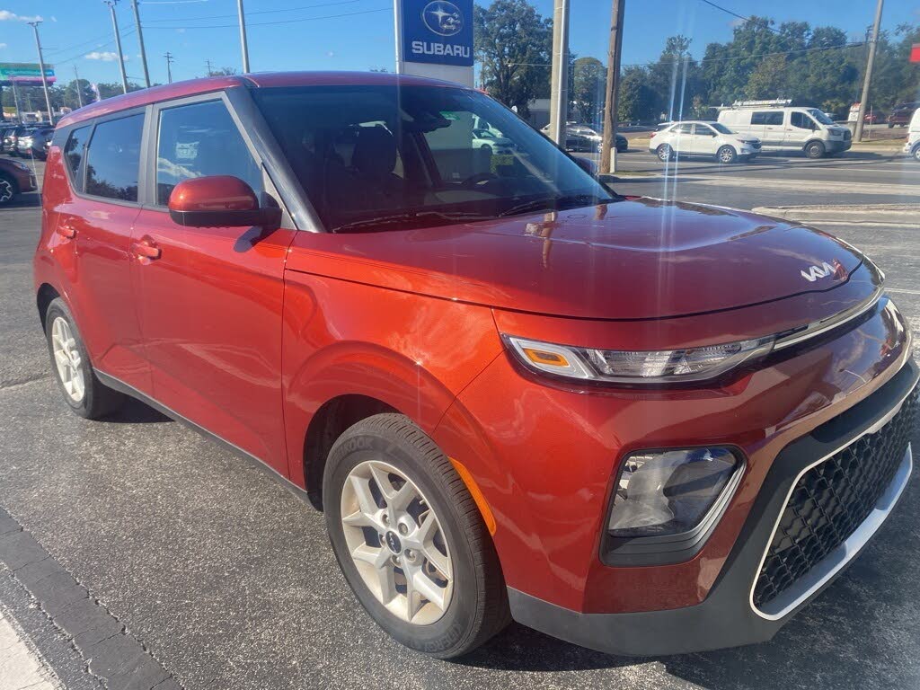 2022 Kia Soul S FWD