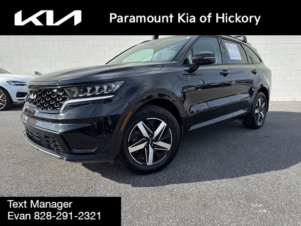 2023 Kia Sorento S FWD