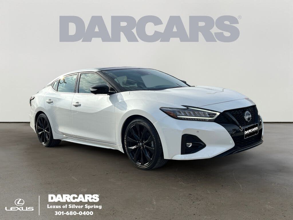 2023 Nissan Maxima SR FWD