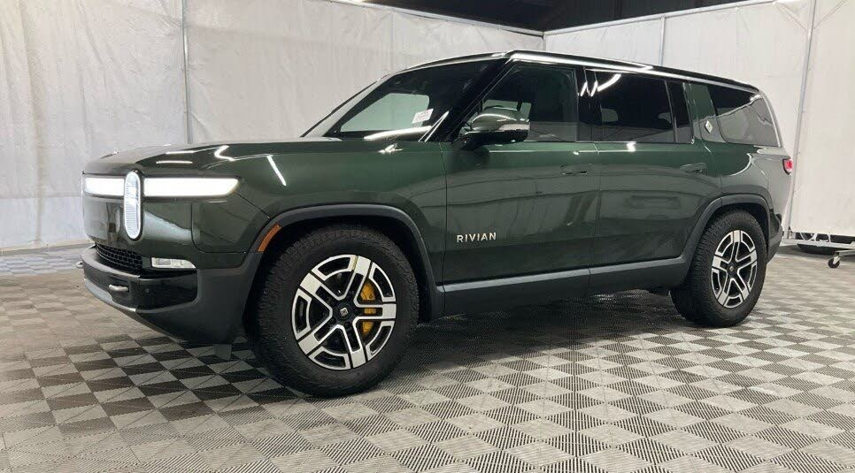 2023 Rivian R1S Adventure Quad Motor AWD