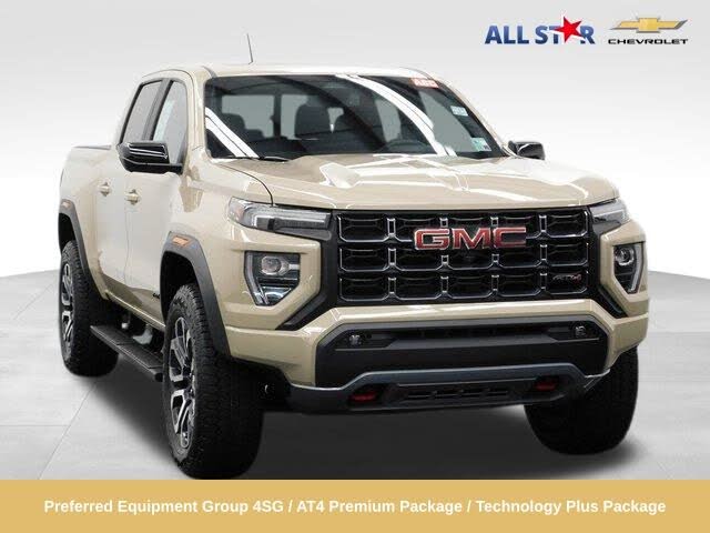 2024 GMC Canyon AT4 Crew Cab 4WD