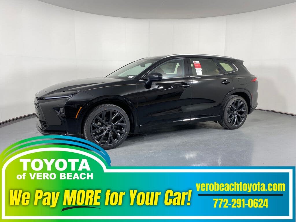 2025 Toyota Crown Signia Limited AWD