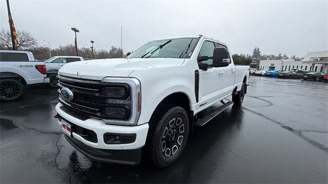 2026 Ford F-250 Super Duty Platinum Crew Cab 4WD