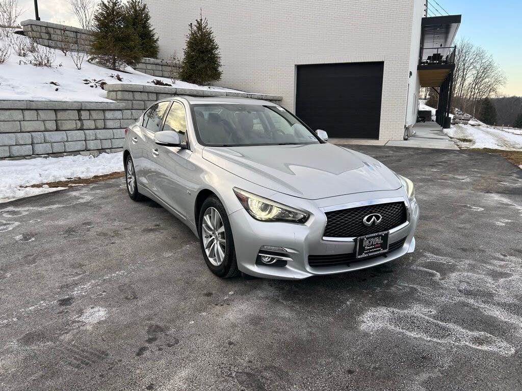 2017 INFINITI Q50 3.0t Premium AWD