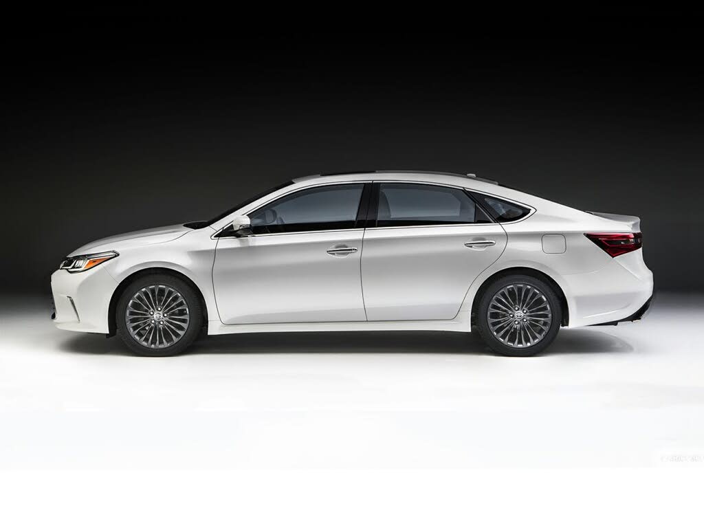 2017 Toyota Avalon XLE