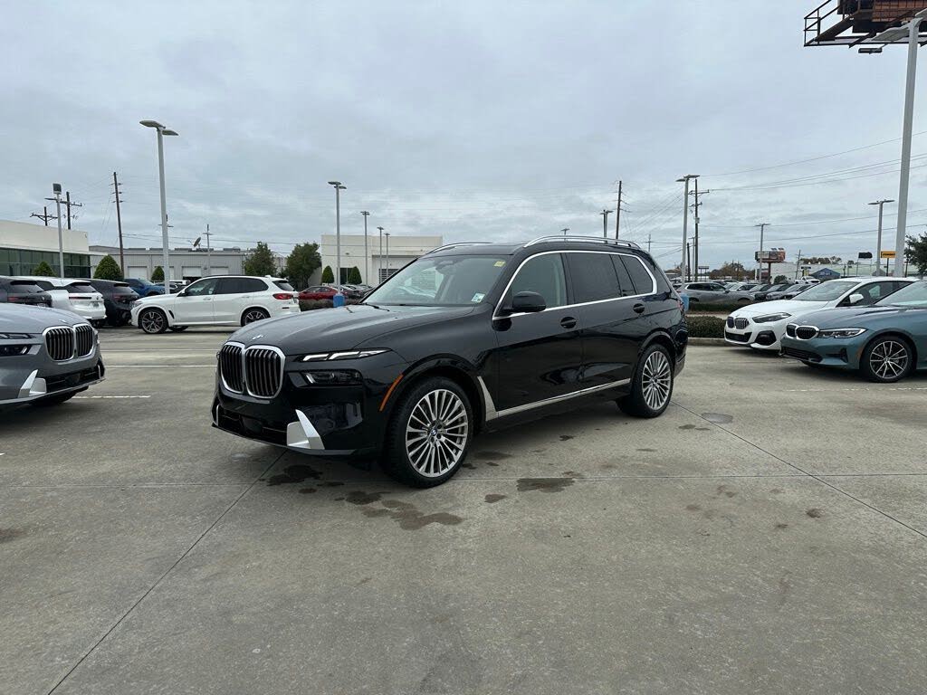 2023 BMW X7 xDrive40i AWD