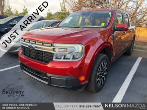 Ford Maverick Lariat SuperCrew AWD